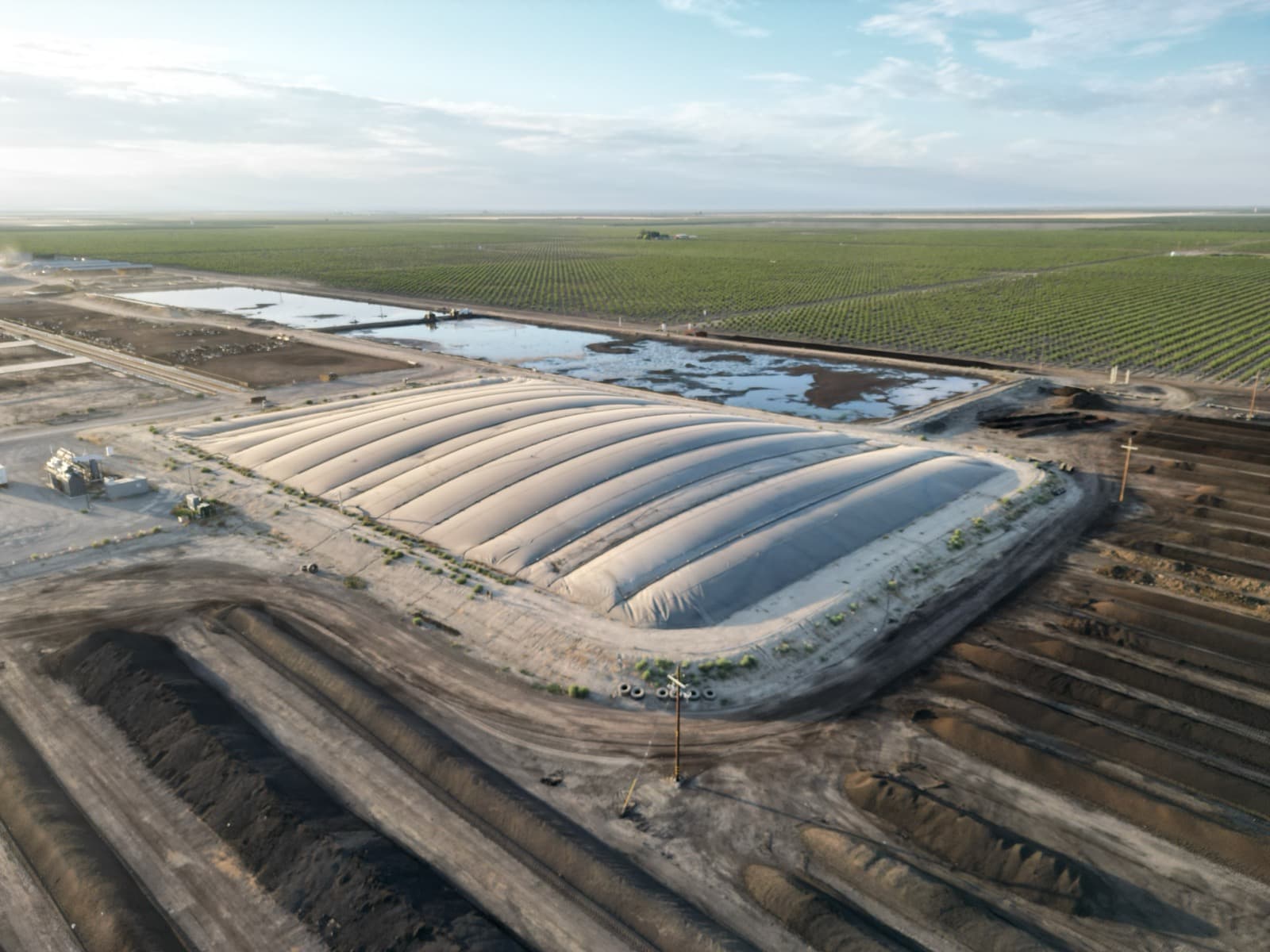 Poultry Farm Environmental Compliance: Wastewater and Containment