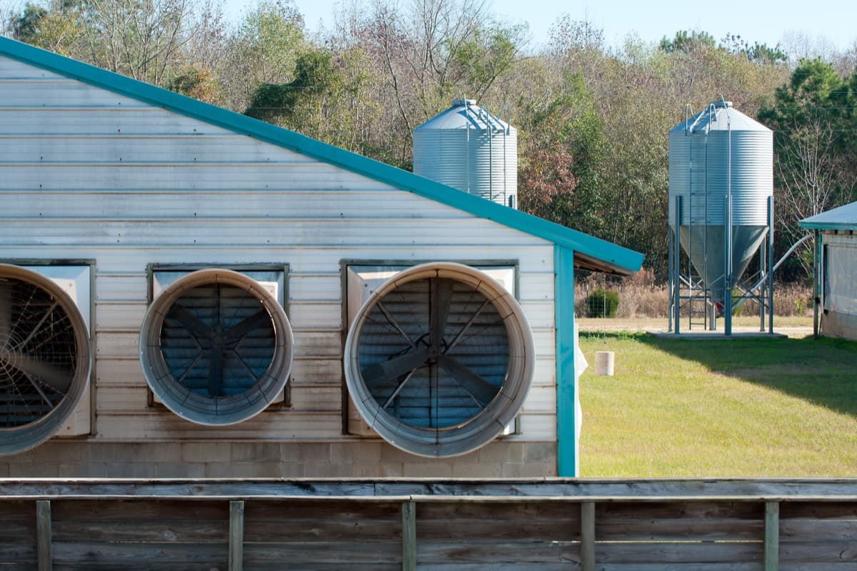 EFI anaerobic digester cover installation