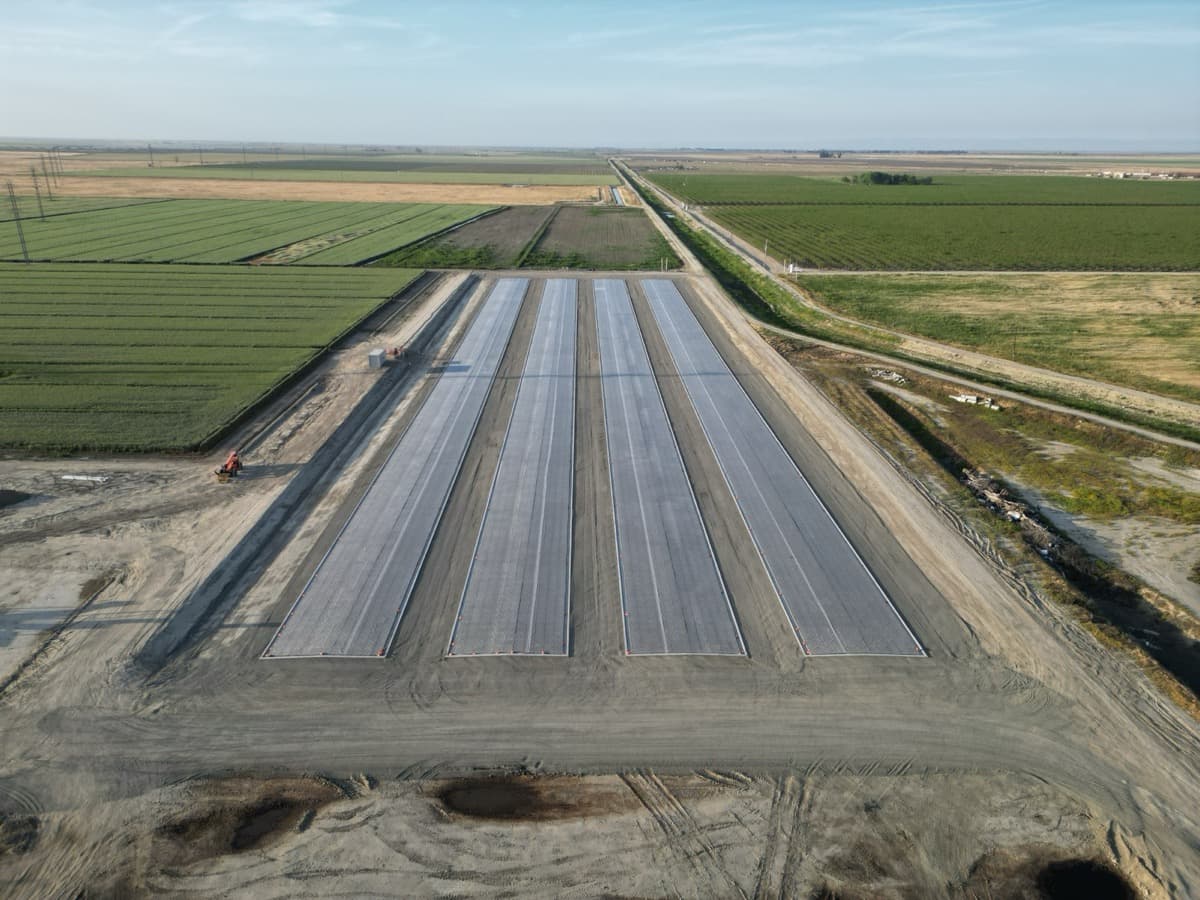 Carbon Clusters: How Small Dairy Farms Access Carbon Credit Markets Through Geographic Aggregation