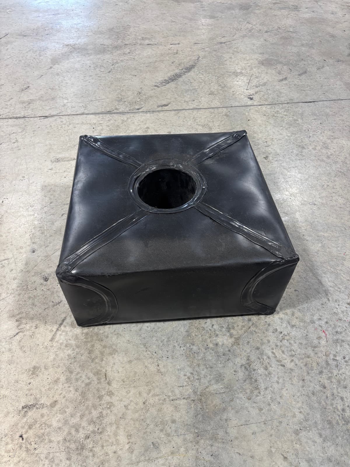 Cover Sample-Port Floats