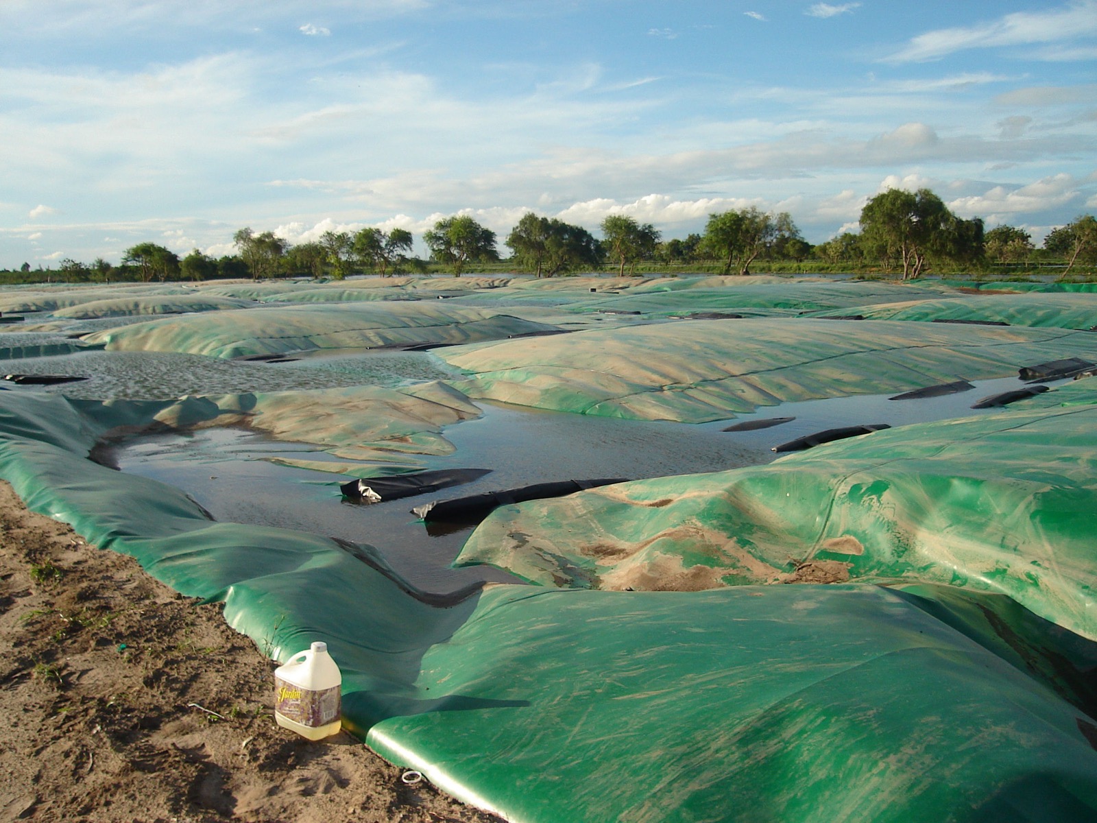 Modular Floating Covers For Rivers Permeable vs Impermeable Floating Covers: Choosing the Right System ...
